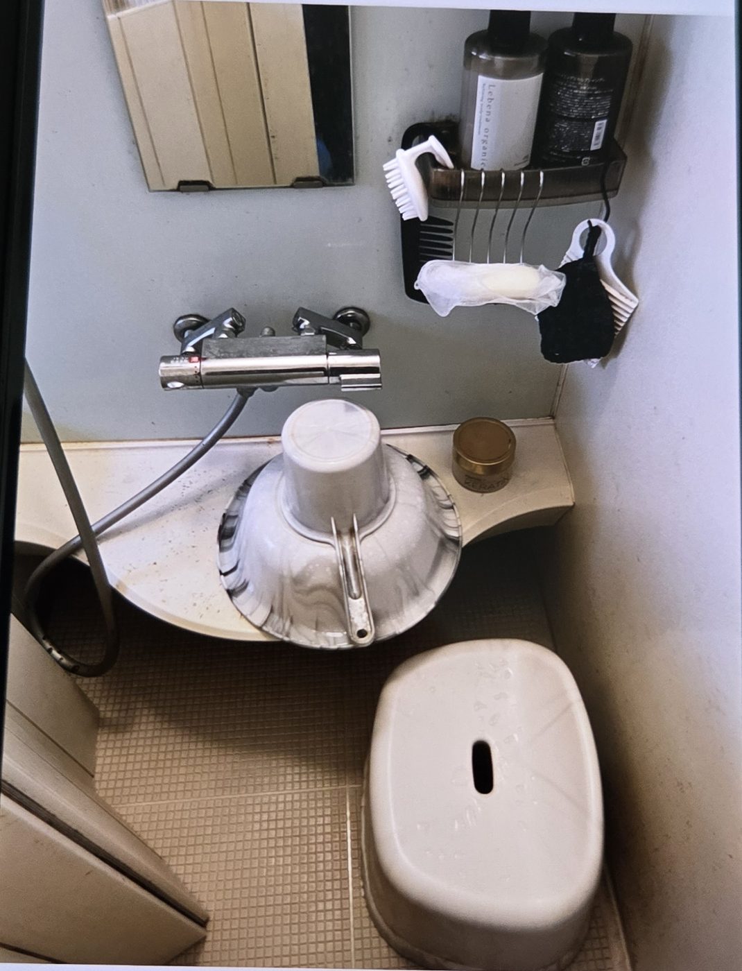 ダスキン作業前 カウンターと水栓